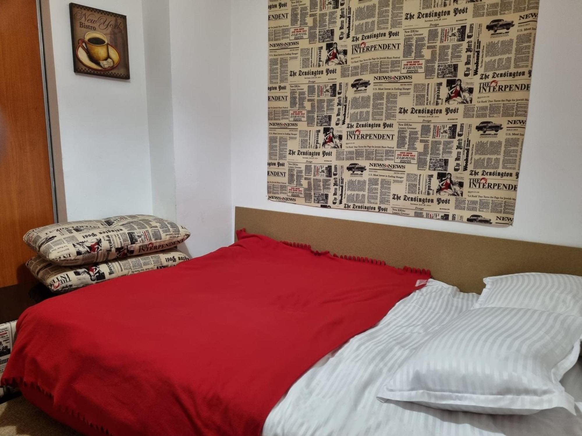 Sunny Old Town Apartments Букурещ Стая снимка