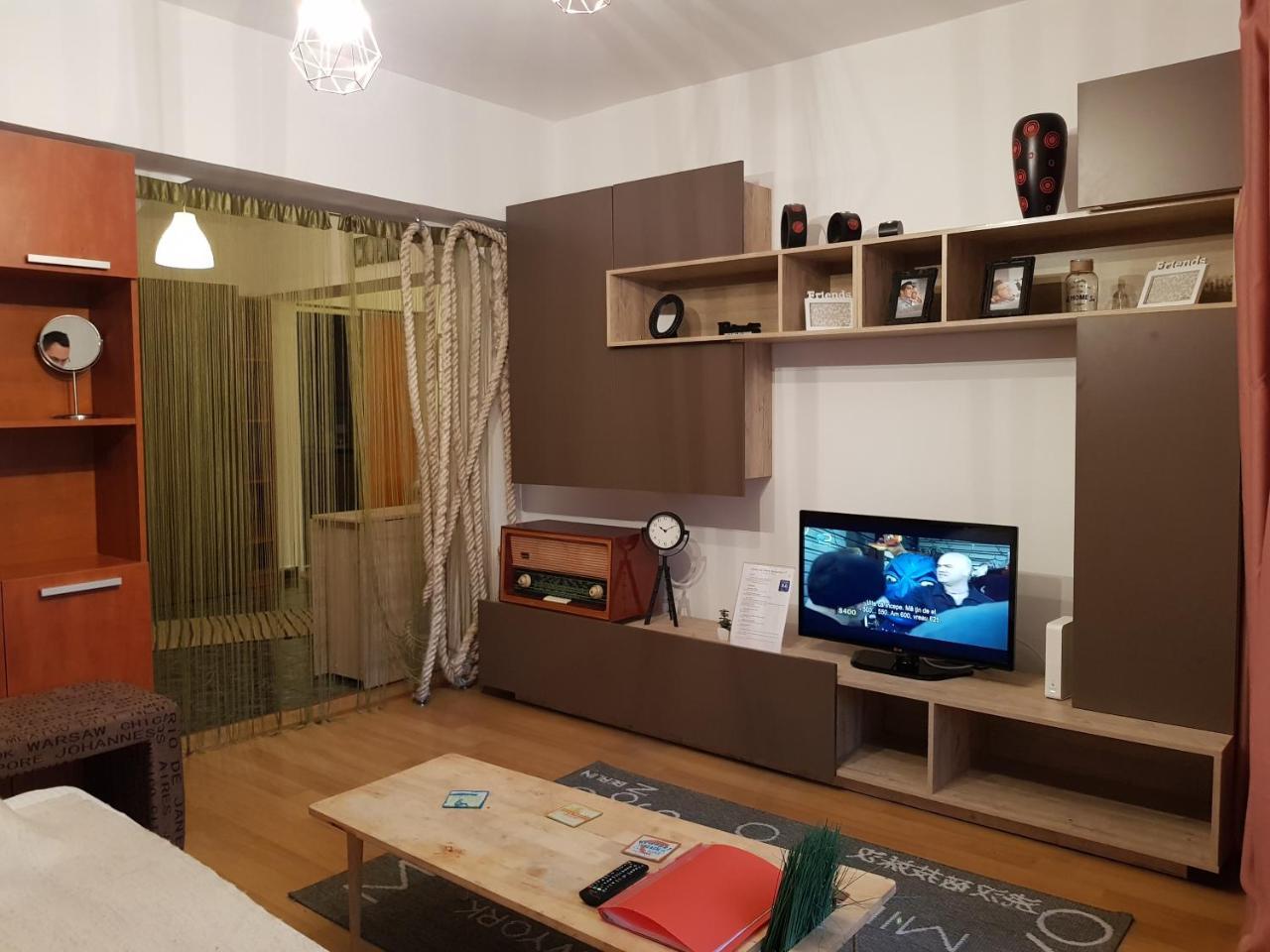 Sunny Old Town Apartments Букурещ Екстериор снимка